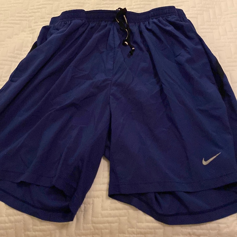 Nike Dri Fit Running Shorts L